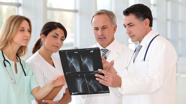 中风的症状、治疗方法及注意事项