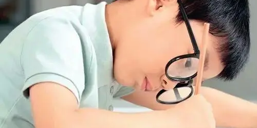 科技手段预防儿童近视