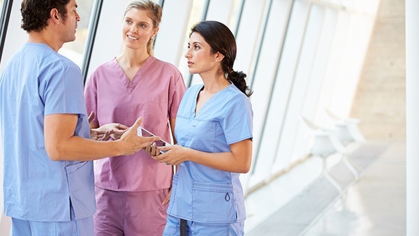 患有脱屑性红皮病不能吃什么食物