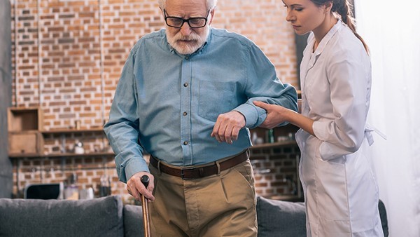 咽喉肿痛可以用蜂蜜吗