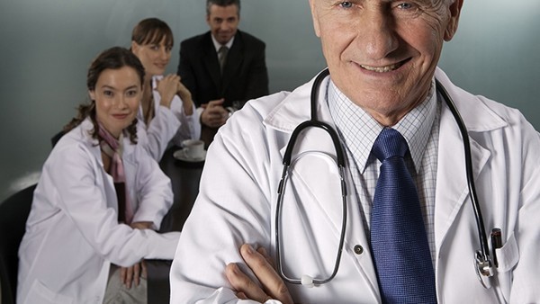 激素治疗是否适合肺纤维化患者？