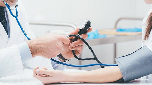 急性高原病的急性期治疗