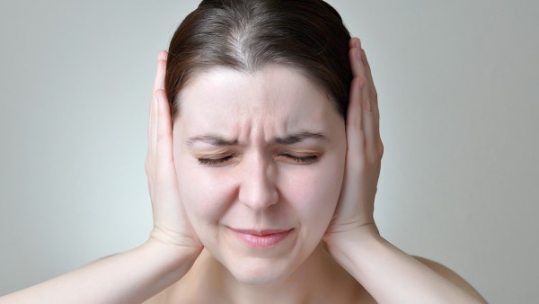 病毒性肺炎反复发作怎么办？